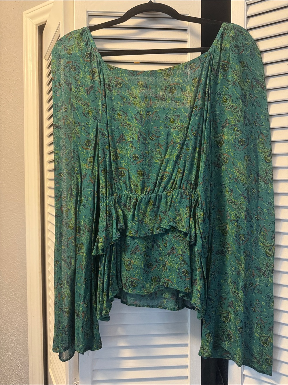 Free People Sheer Teal Green Printed V-Neck Tie-Front Blouse - Picture 7 of 9